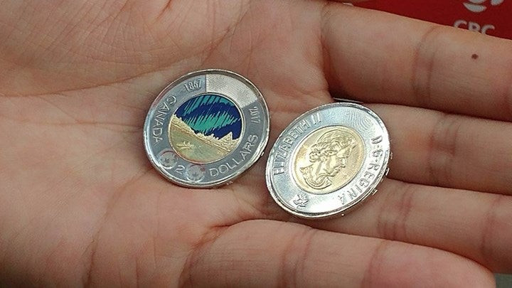 Νόμισμα που λάμπει στο σκοτάδι κόβει ο Καναδάς